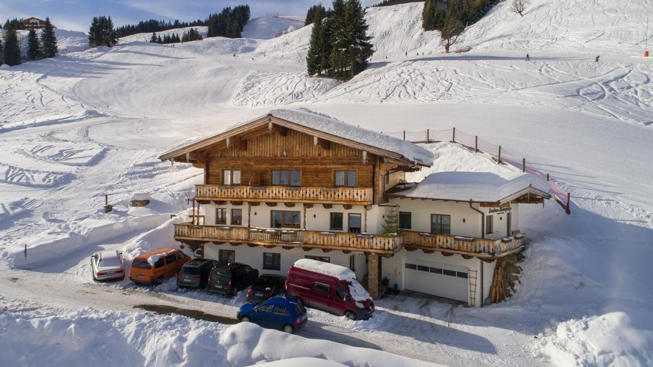 Landhaus Hinterglemm Apartment Saalbach-Hinterglemm Exterior photo